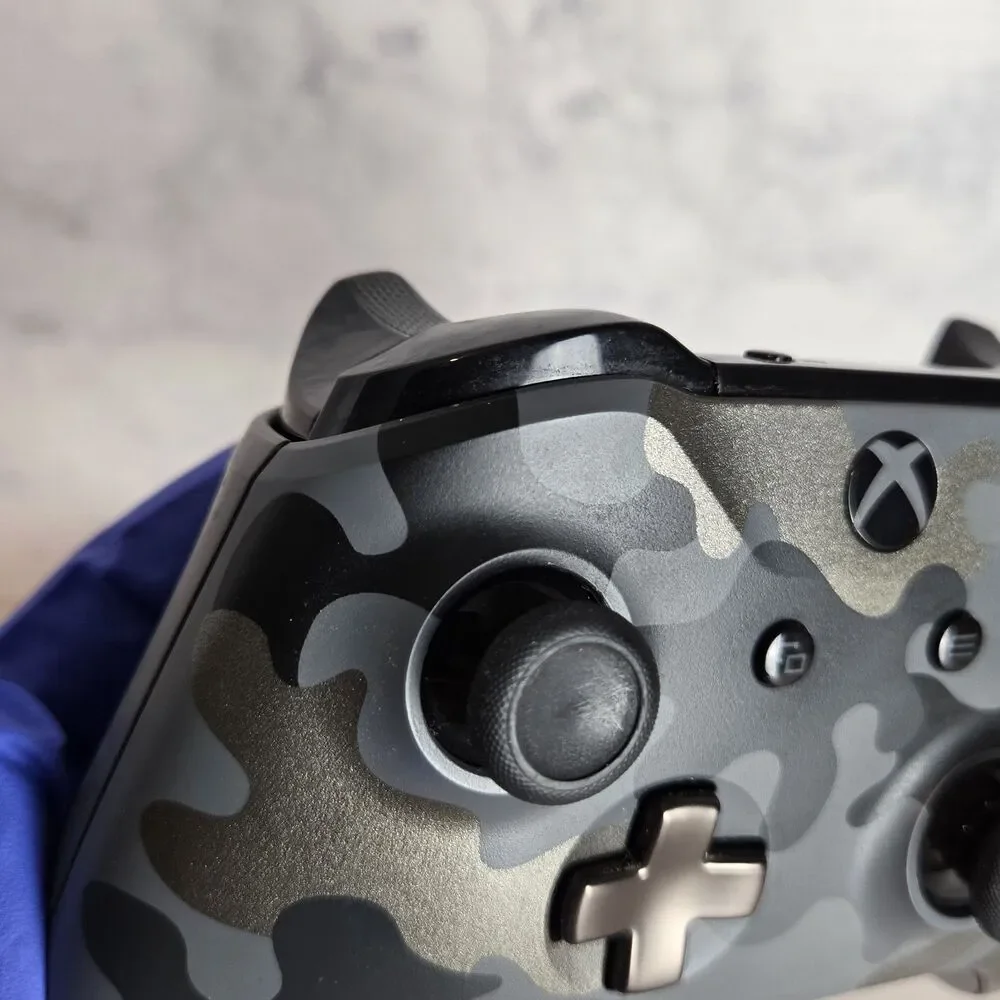 Microsoft Xbox Wireless Controller Special Edition - Night Ops Camo